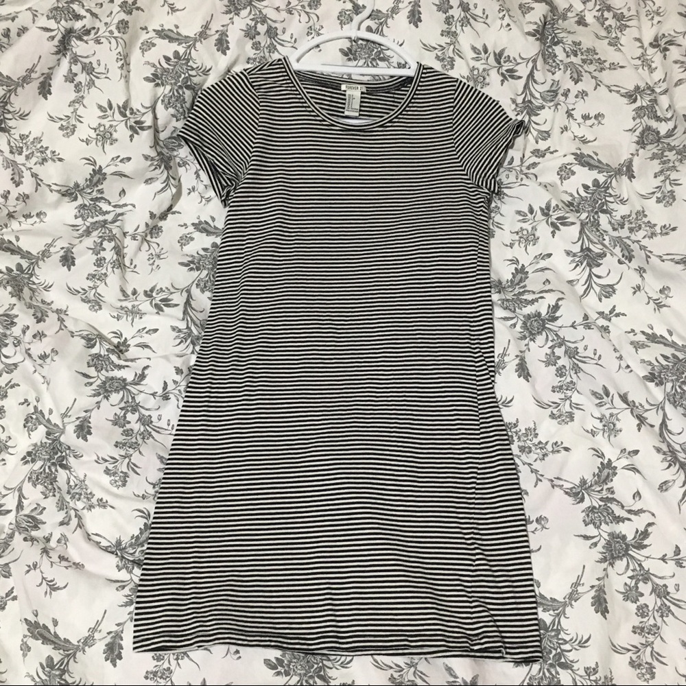 Forever21 Striped T-shirt Dress